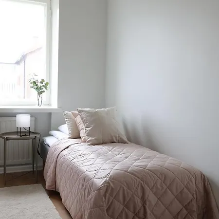 2ndhomes 102m2 Top Floor 3br With Balcony דירה הלסינקי